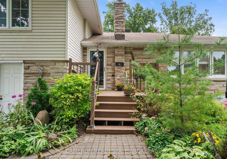 16-kent-crescent-south-stormont-ontario-x13851308