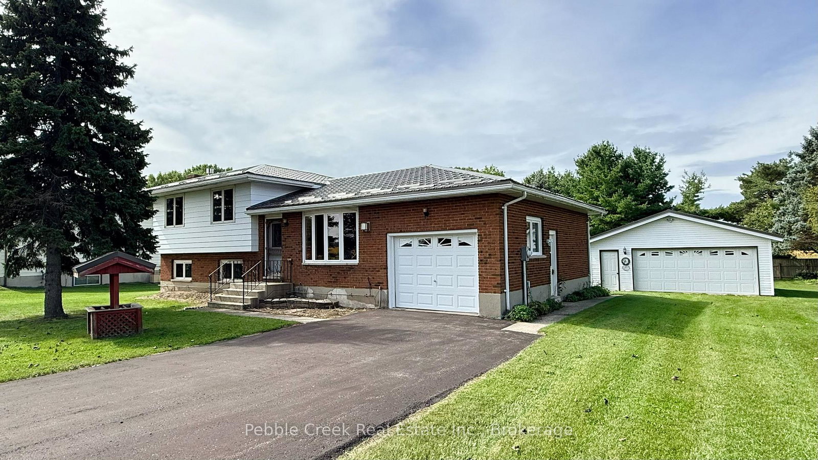 79927-orchard-line-central-huron-ontario-x13851352