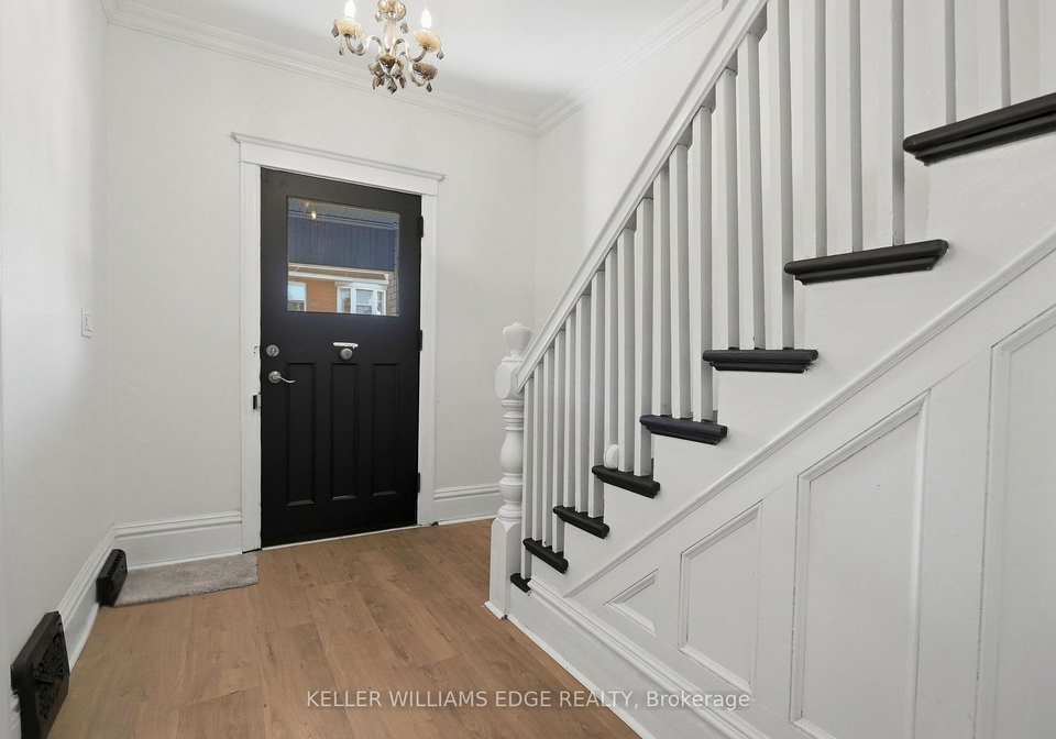 60-stirton-street-hamilton-ontario-x13851380