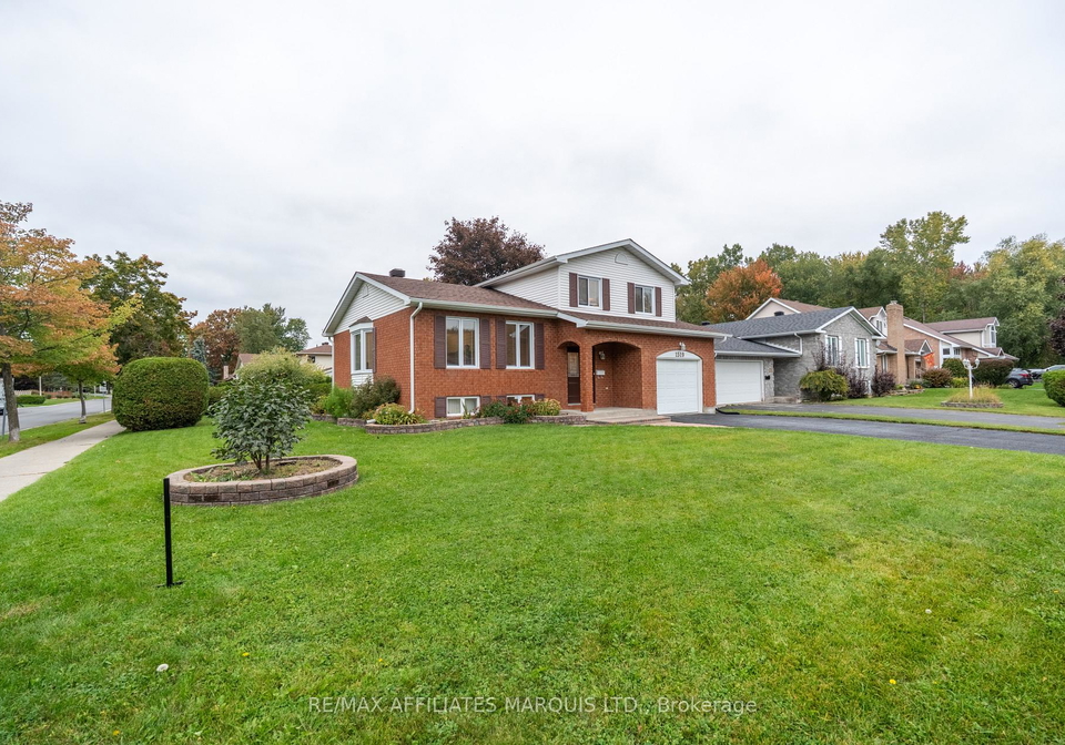1519-stephen-street-cornwall-ontario-x13851646