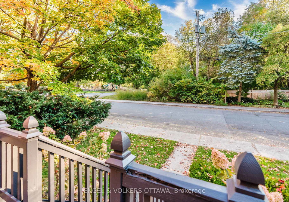 198-stanley-avenue-ottawa-ontario-x13852046