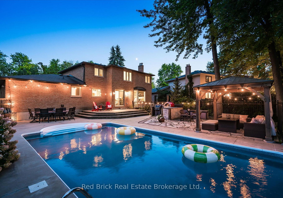 8-sugarbush-place-guelph-ontario-x13852220
