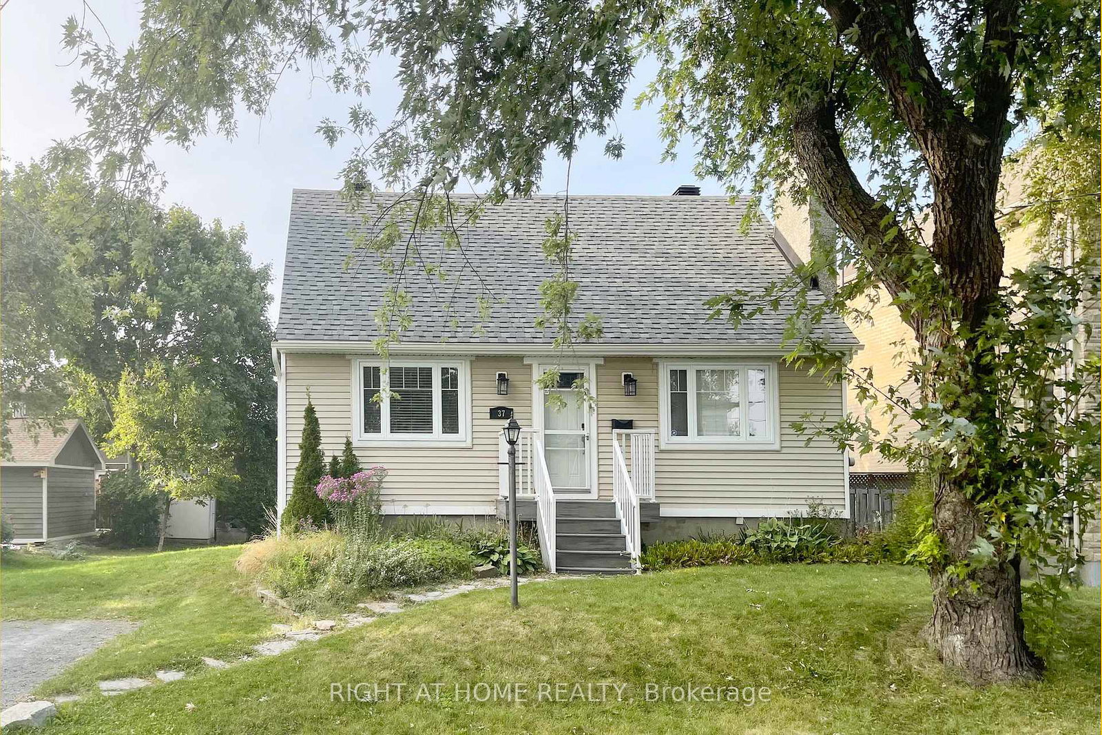 37-rossland-avenue-ottawa-ontario-x13852234