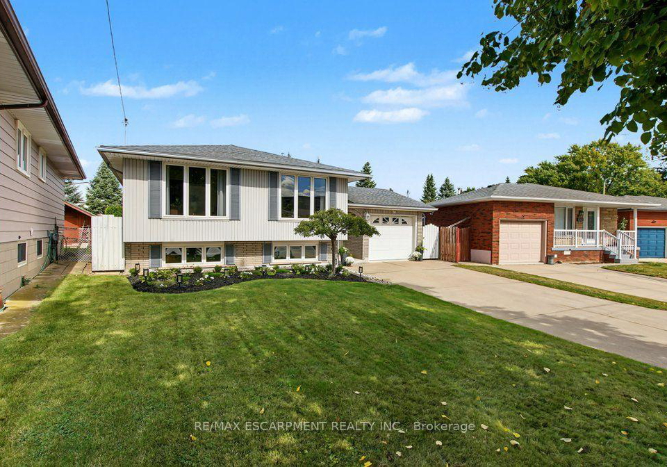30-catalina-drive-hamilton-ontario-x13852286