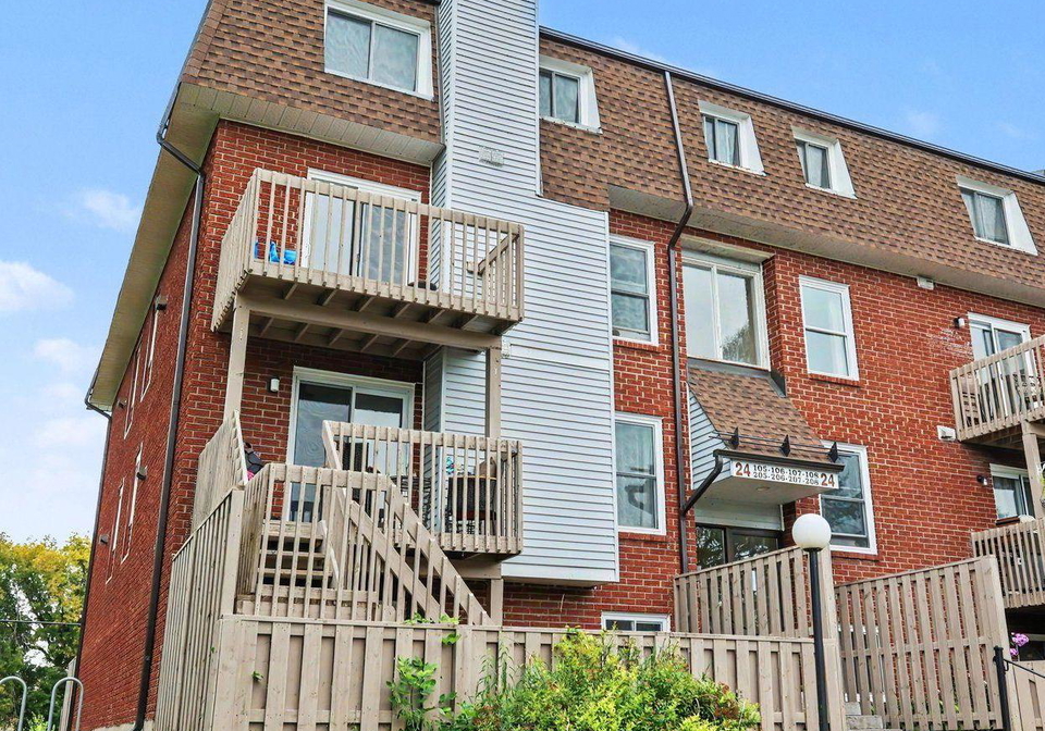 24-townline-road-carleton-place-ontario-x13852428