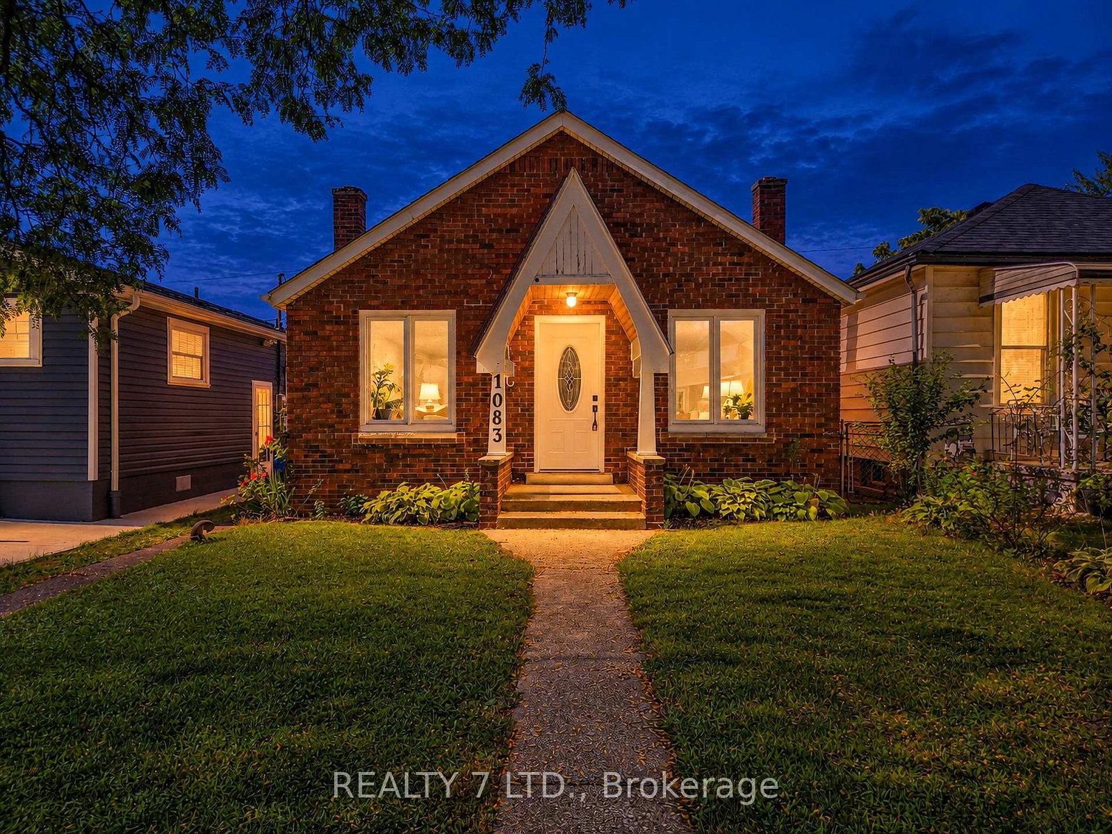1083-campbell-avenue-windsor-ontario-x13853040