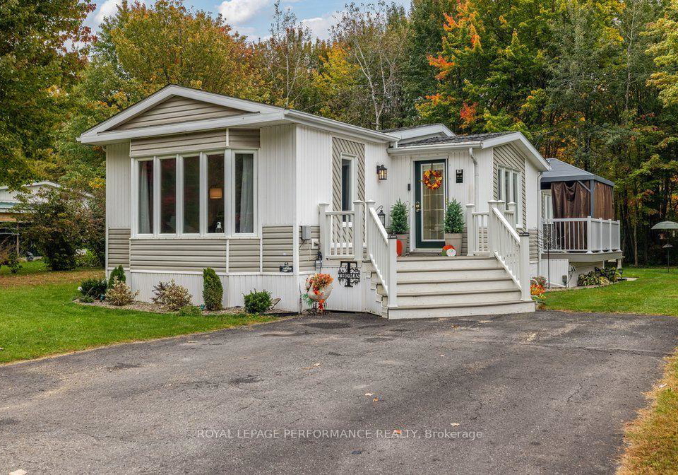 6636-vista-patrick-private-ottawa-ontario-x13853048