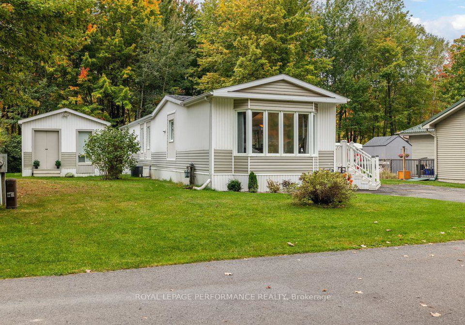 6636-vista-patrick-private-ottawa-ontario-x13853048