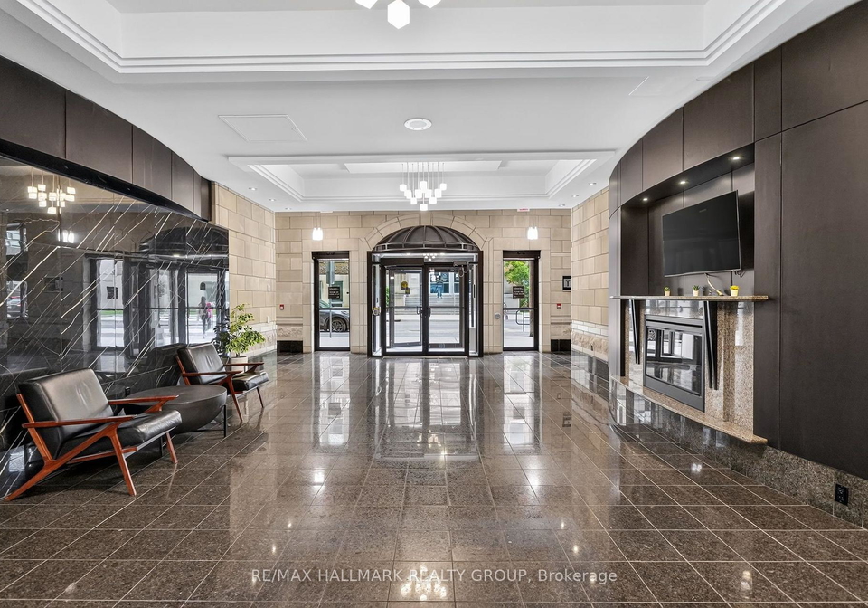 435-albert-street-ottawa-ontario-x13853426