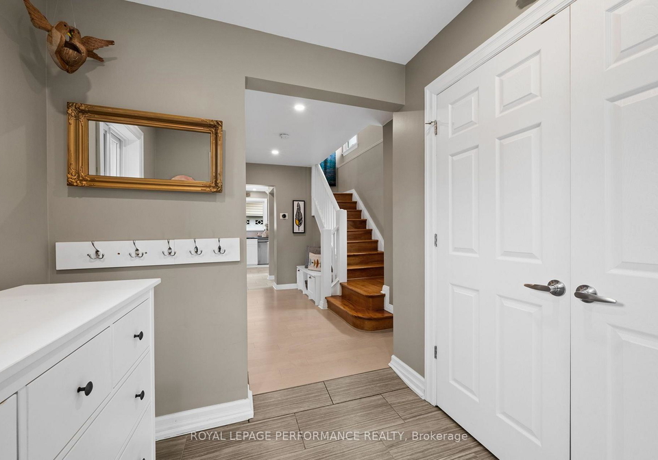 2189-blossom-drive-ottawa-ontario-x13853576