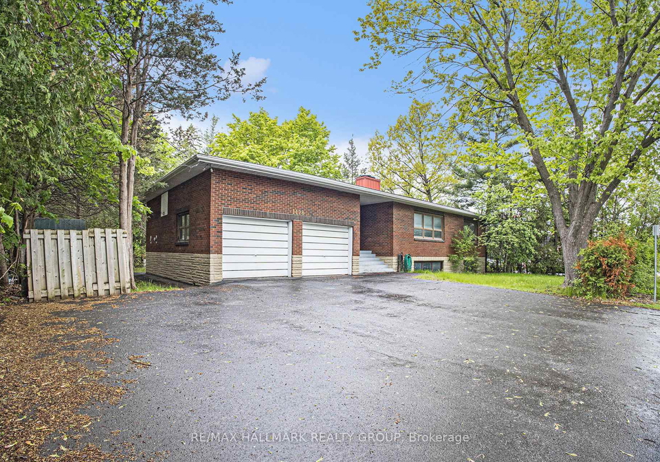 1128-cummings-avenue-ottawa-ontario-x13853736