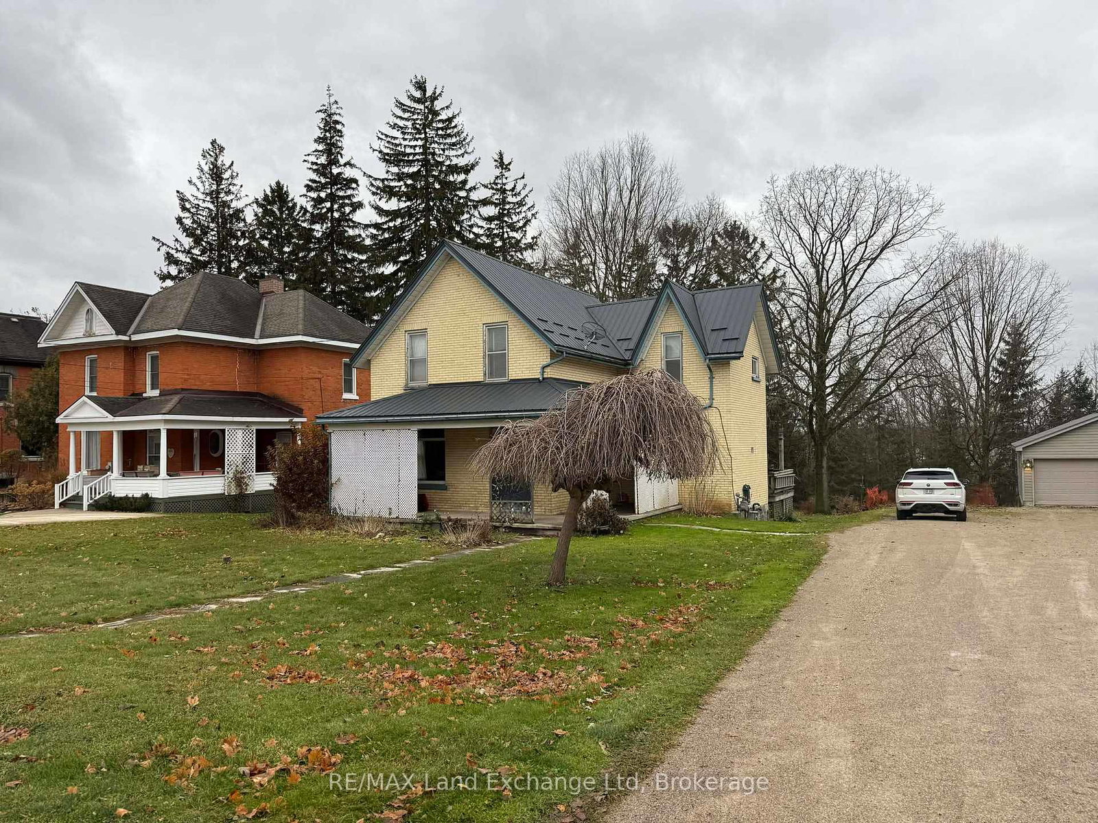 126-diagonal-road-north-huron-ontario-x13853834