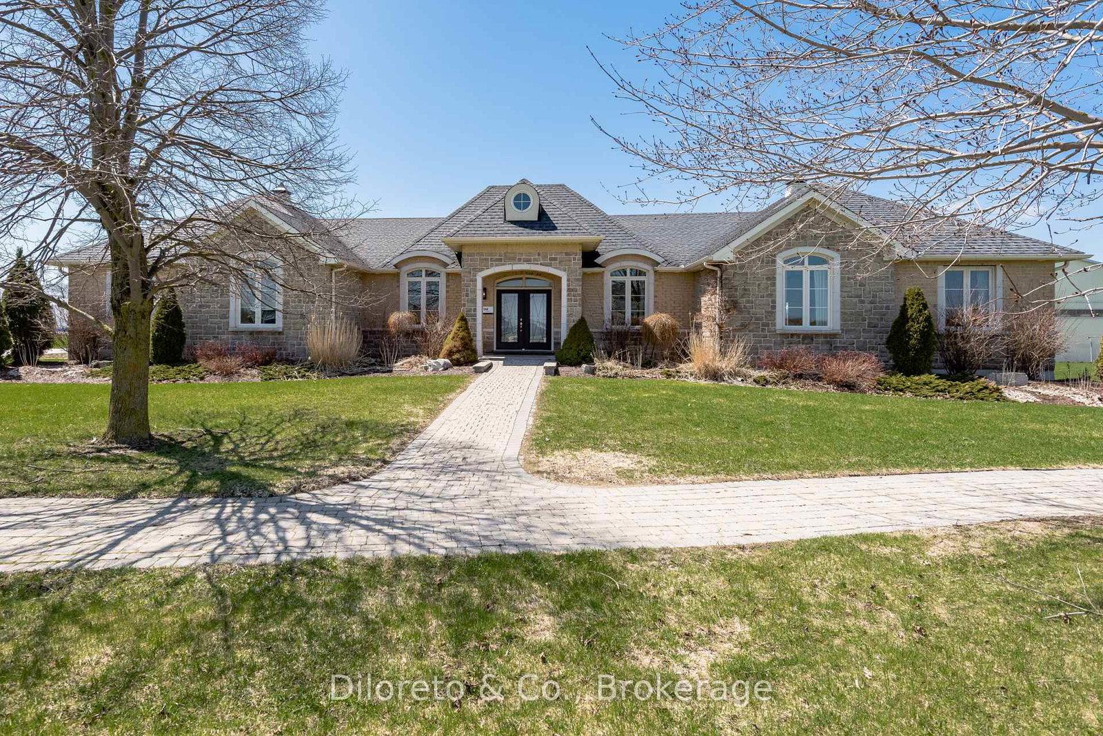 7307-sideroad-5-w-wellington-north-ontario-x13853894