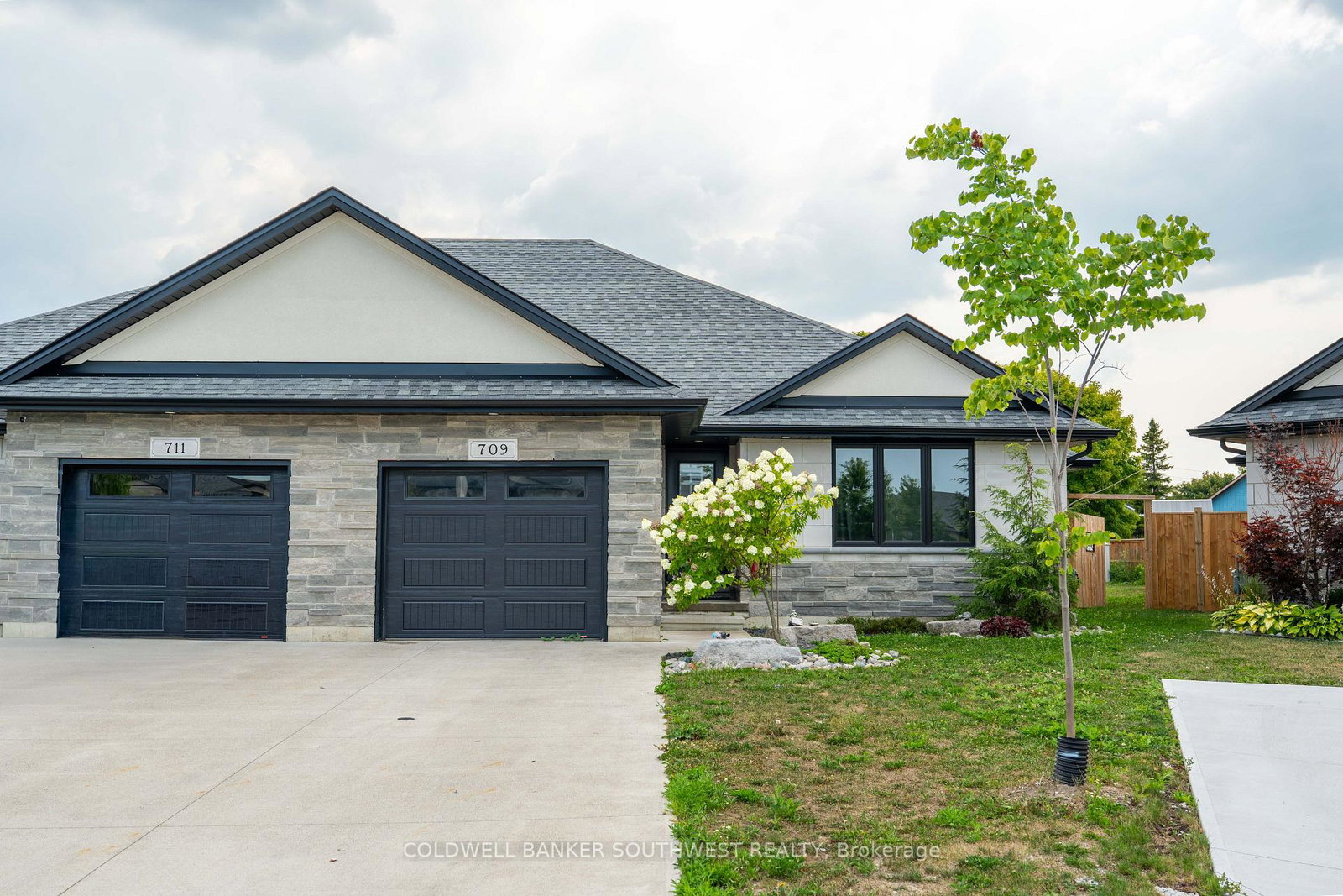 709-ferdinands-crescent-sarnia-ontario-x13853954