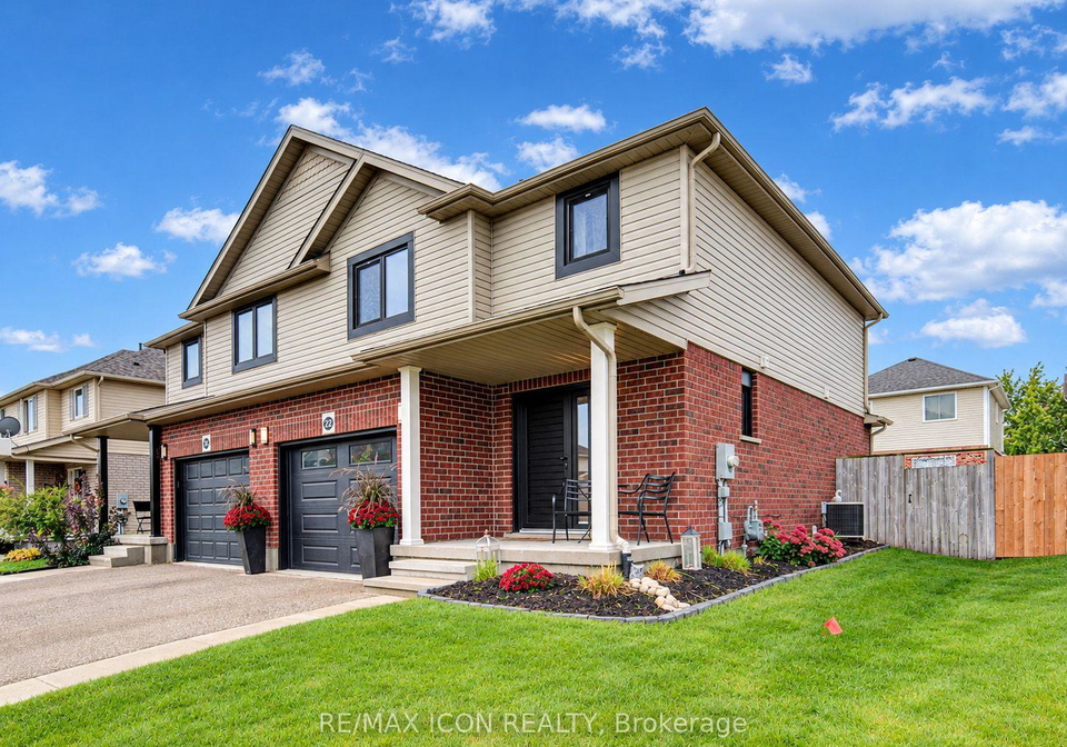 22-poffenroth-path-woolwich-ontario-x13854352
