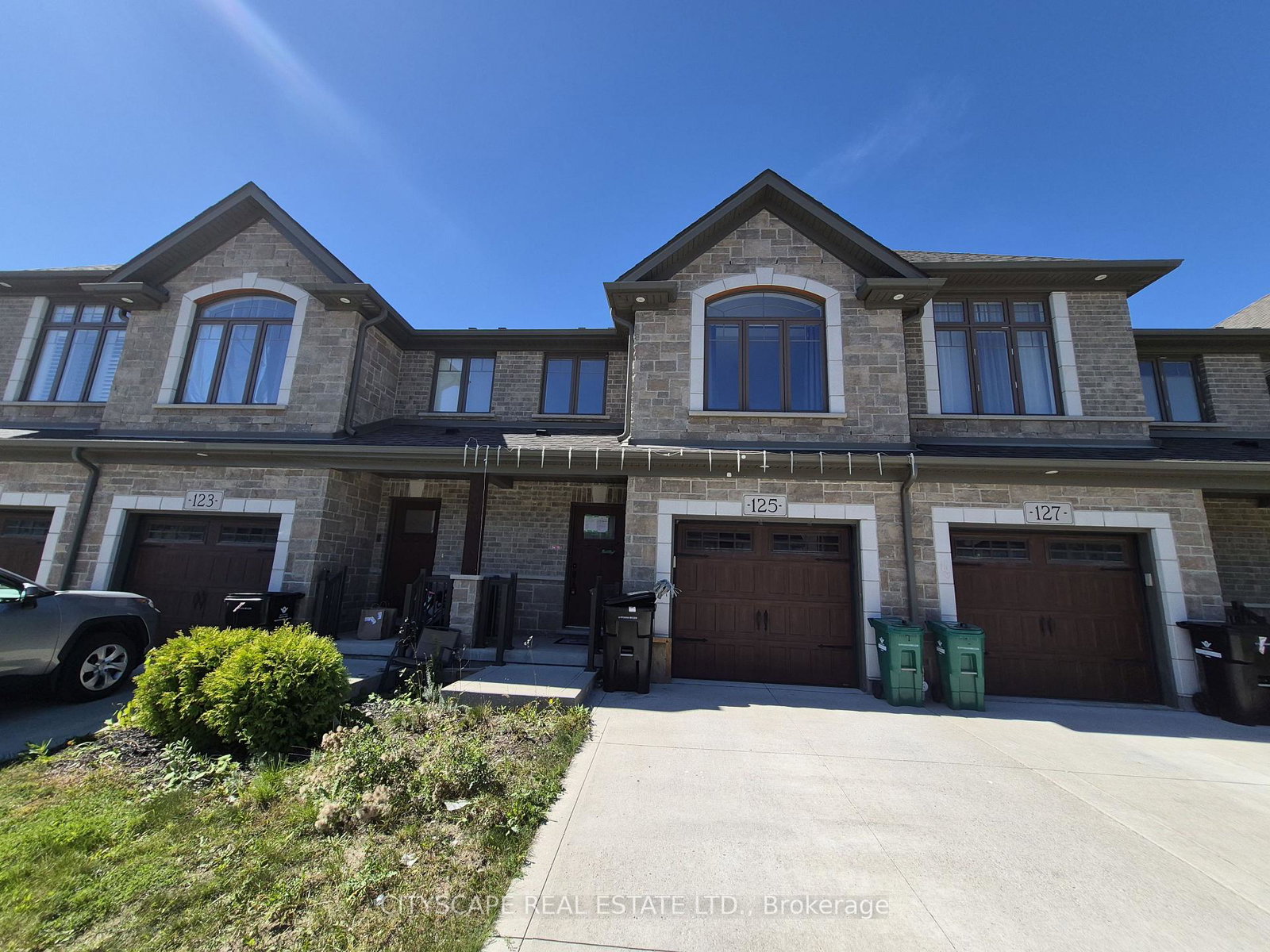 125-hollybrook-trail-kitchener-ontario-x13854368