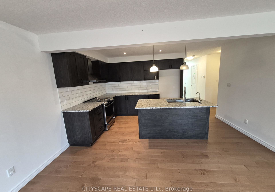 125-hollybrook-trail-kitchener-ontario-x13854368