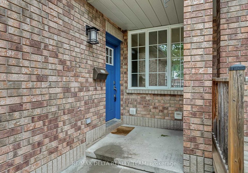 858-como-crescent-ottawa-ontario-x13854394