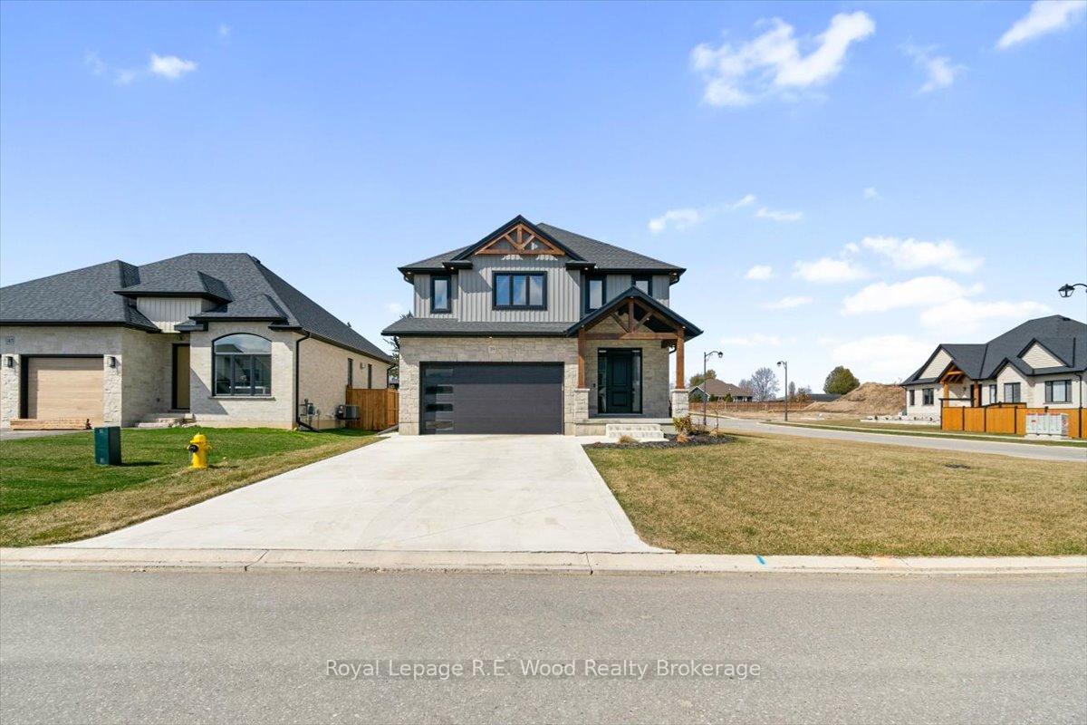 39-herb-street-norwich-ontario-x13854616