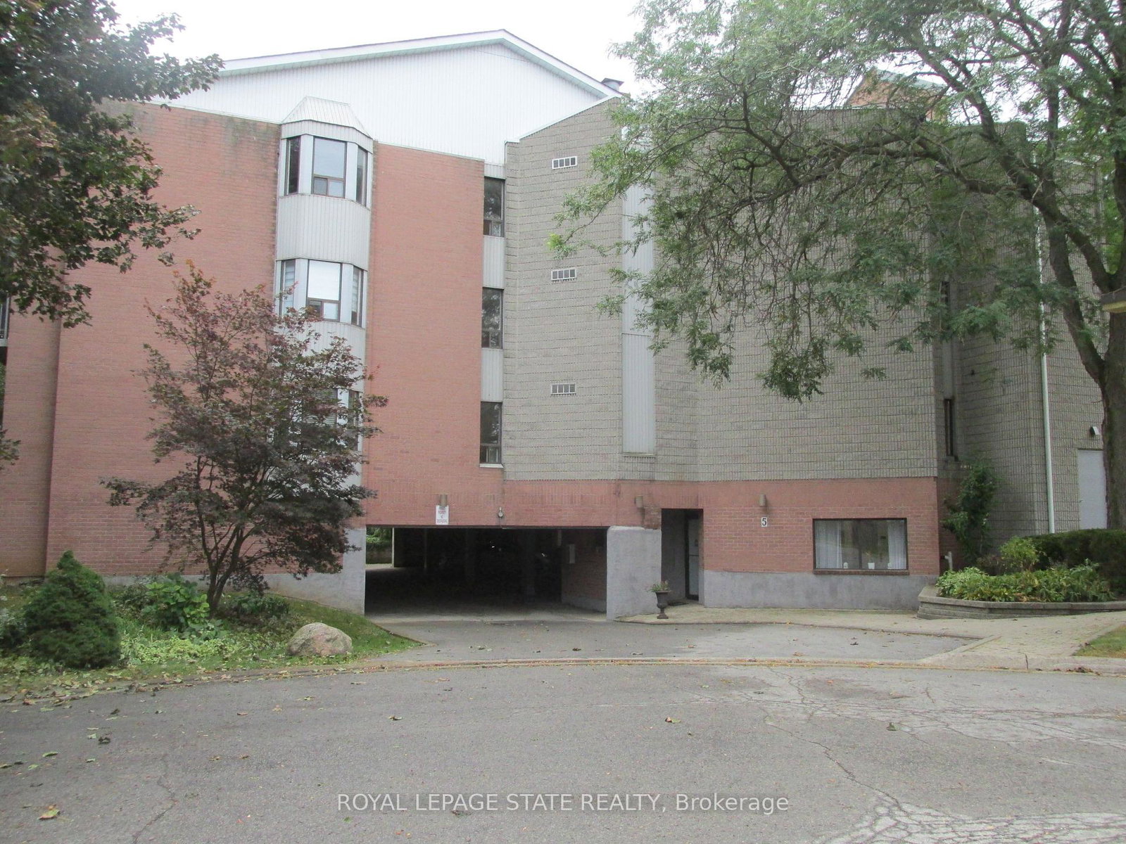 5-niagara-street-grimsby-ontario-x13854872
