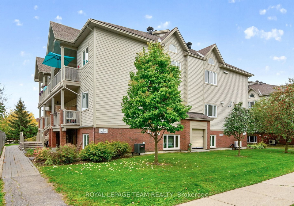 173-c-crestway-drive-ottawa-ontario-x13854918