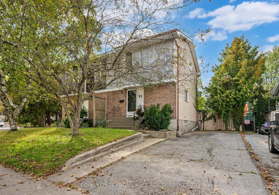 42-wycliffe-crescent-kingston-ontario-x13855244