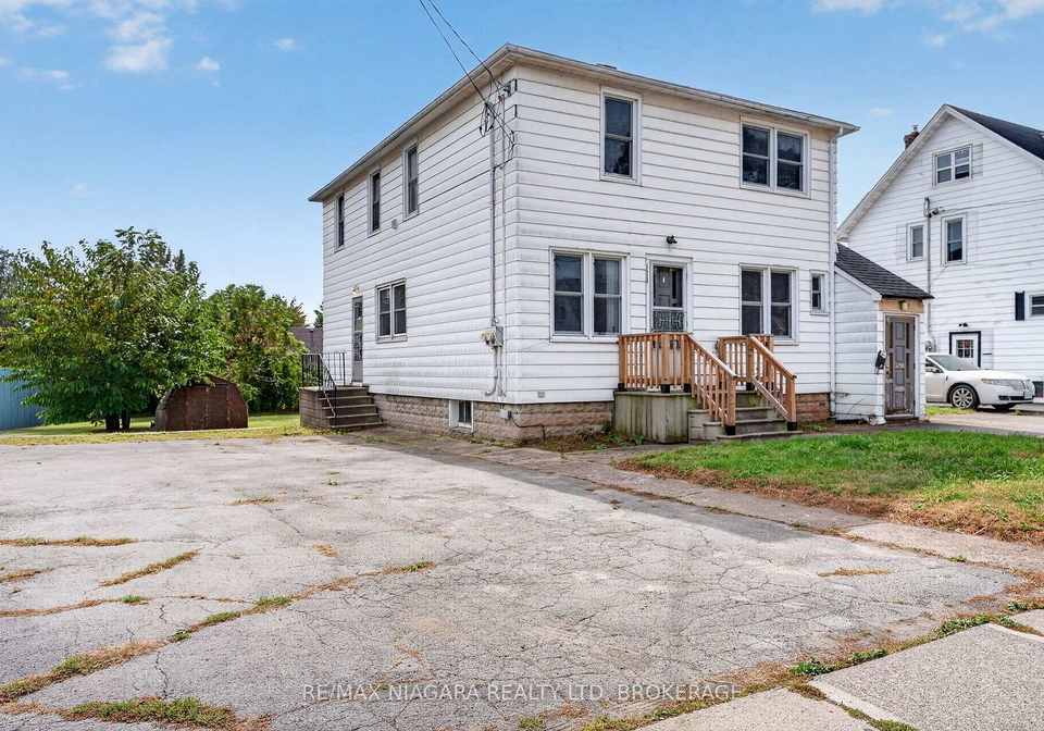 6520-barker-street-niagara-falls-ontario-x13855478