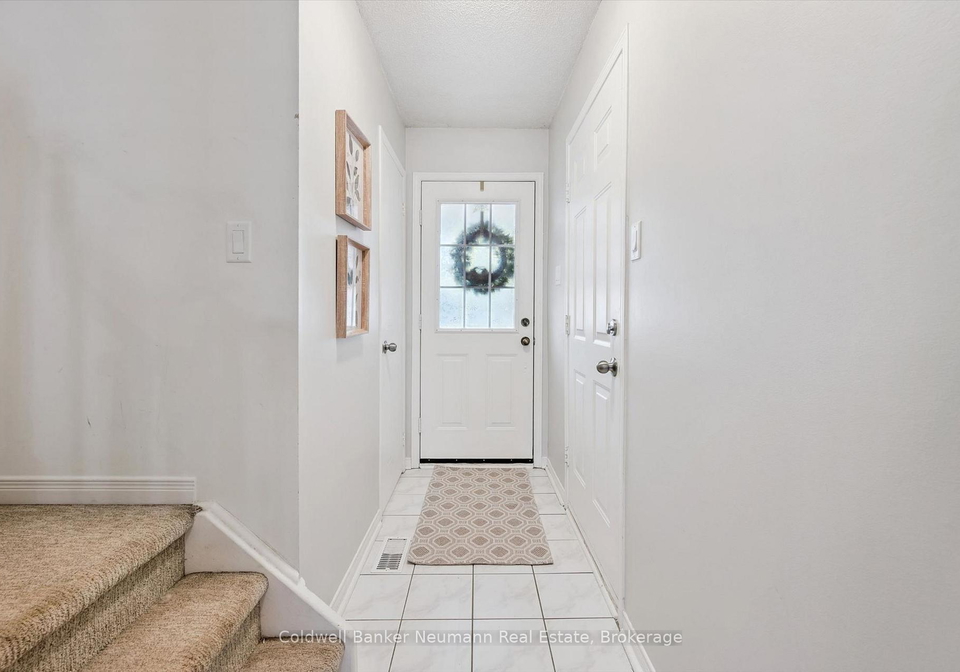 39-ptarmigan-drive-guelph-ontario-x13855726
