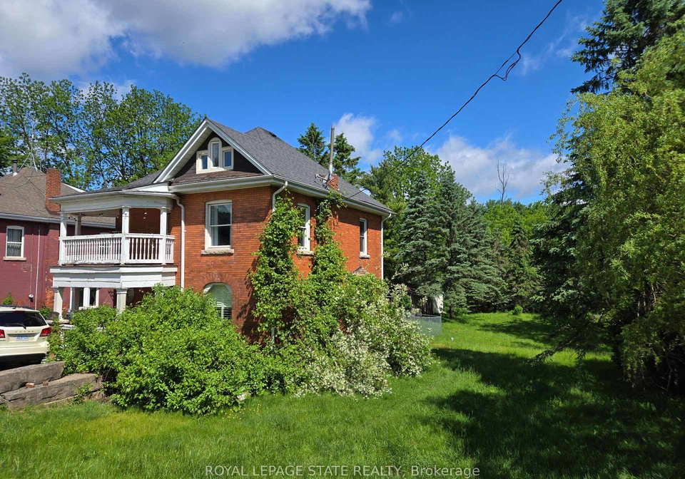 2087-governors-road-hamilton-ontario-x13855774