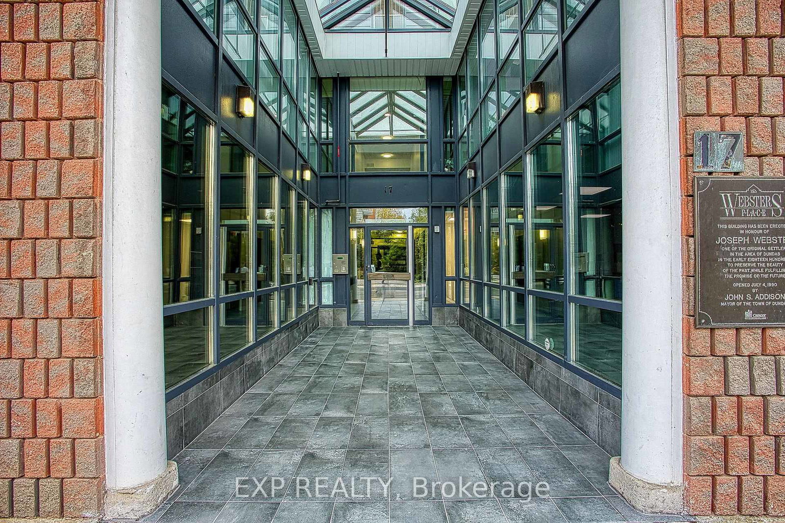 17-king-street-e-hamilton-ontario-x13855816