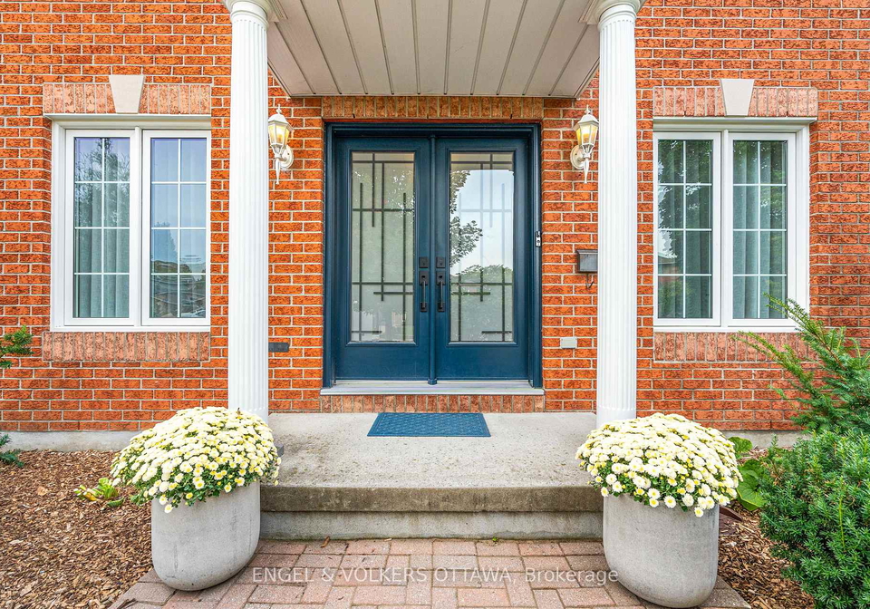 6-holly-ridge-ottawa-ontario-x13855998