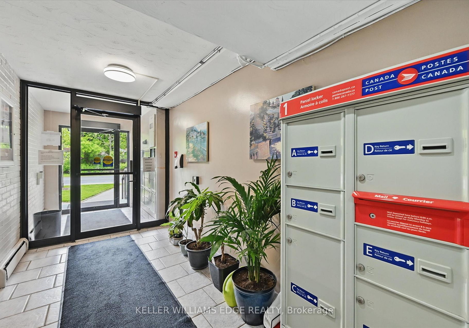2373-king-street-e-hamilton-ontario-x13856014