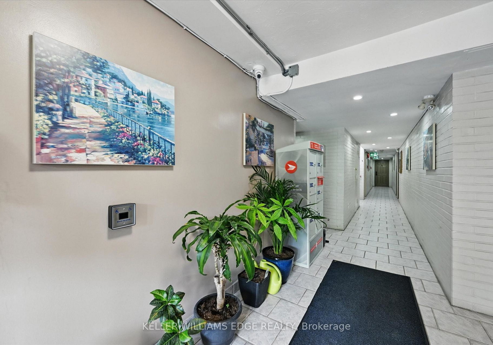 2373-king-street-e-hamilton-ontario-x13856014