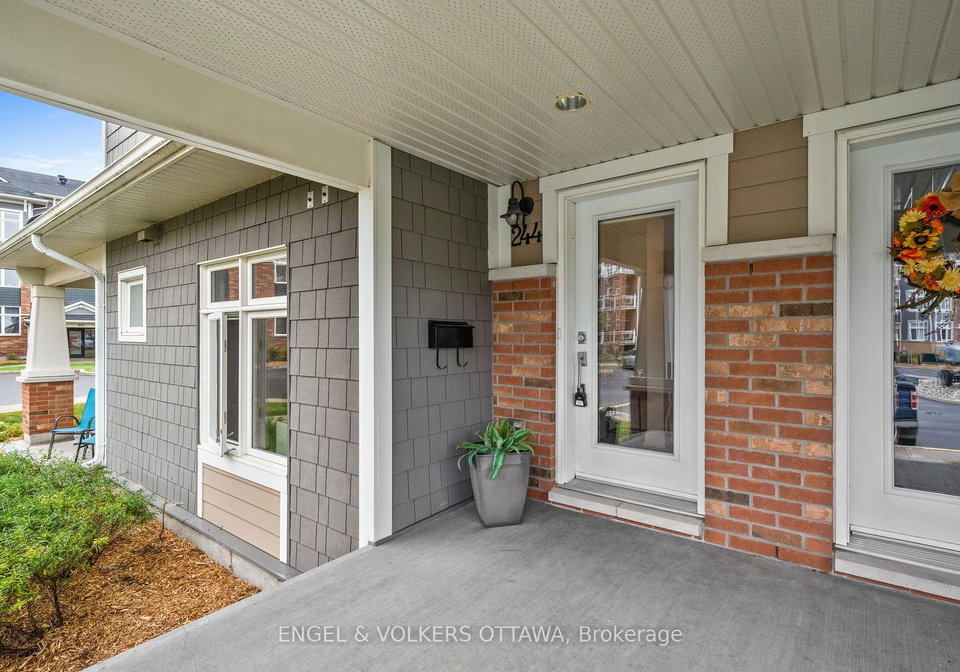 244-mullin-private-ottawa-ontario-x13856096