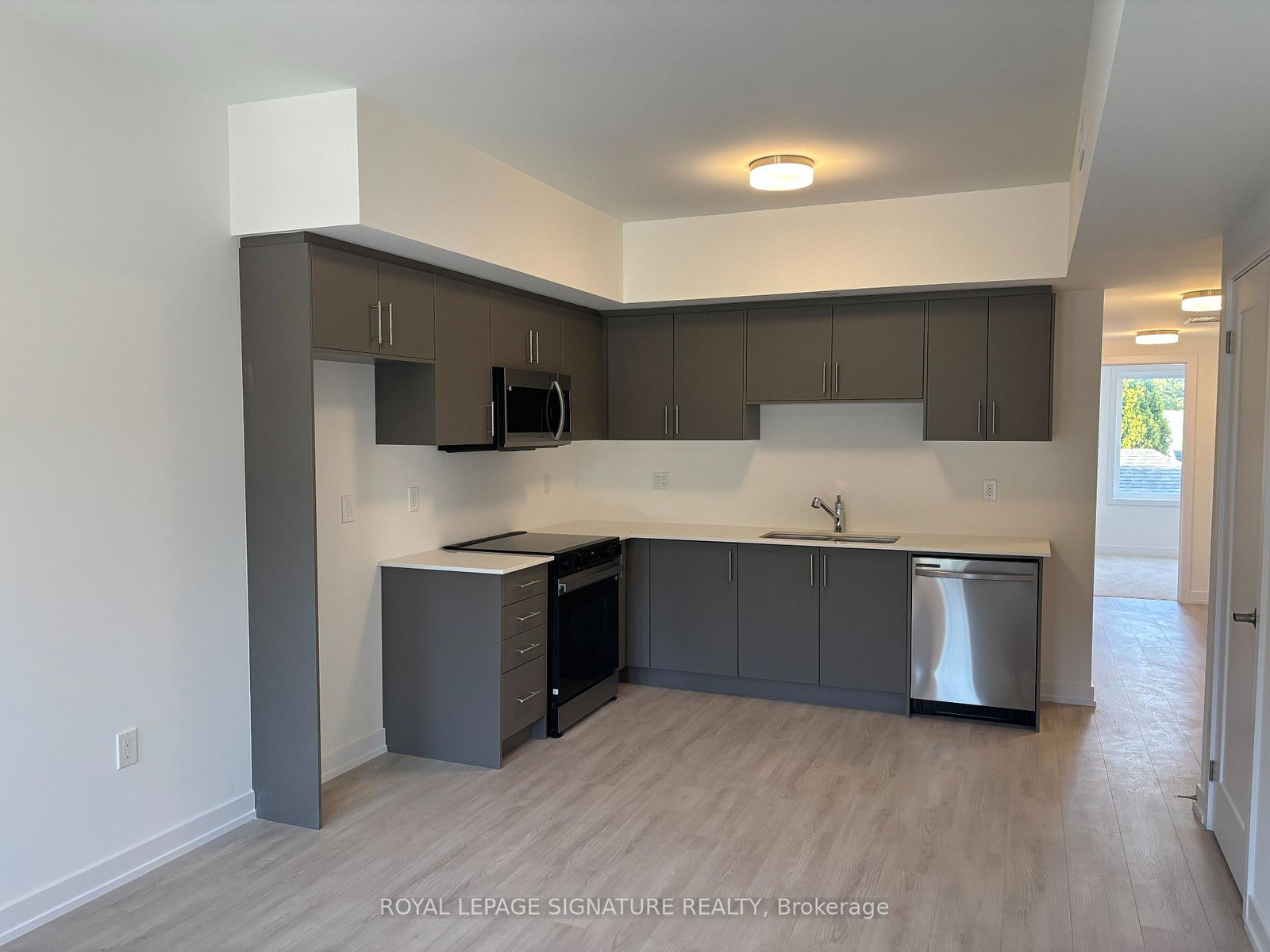 42-lowes-road-w-guelph-ontario-x13856114