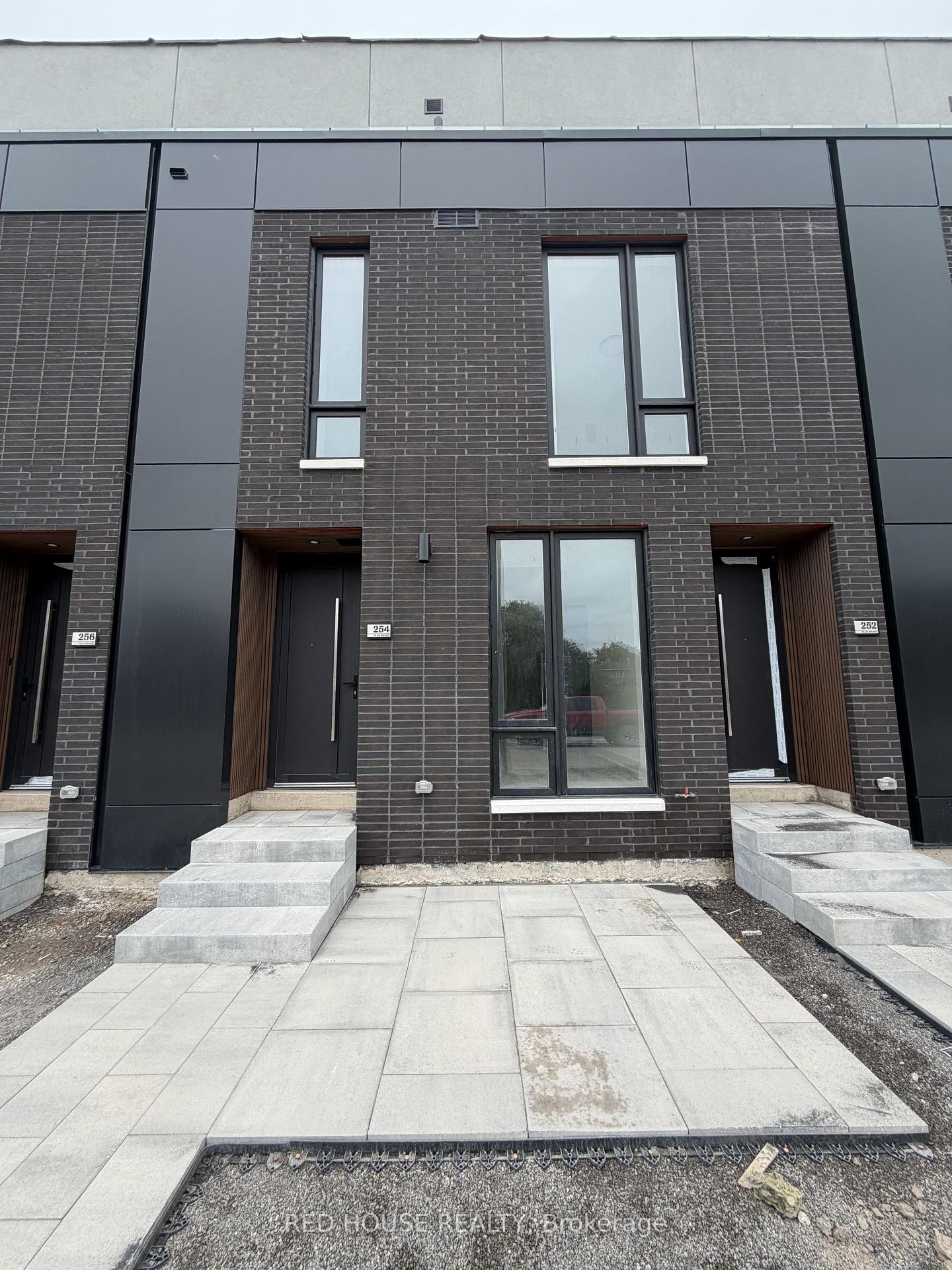 254-ellis-avenue-st-catharines-ontario-x13856160