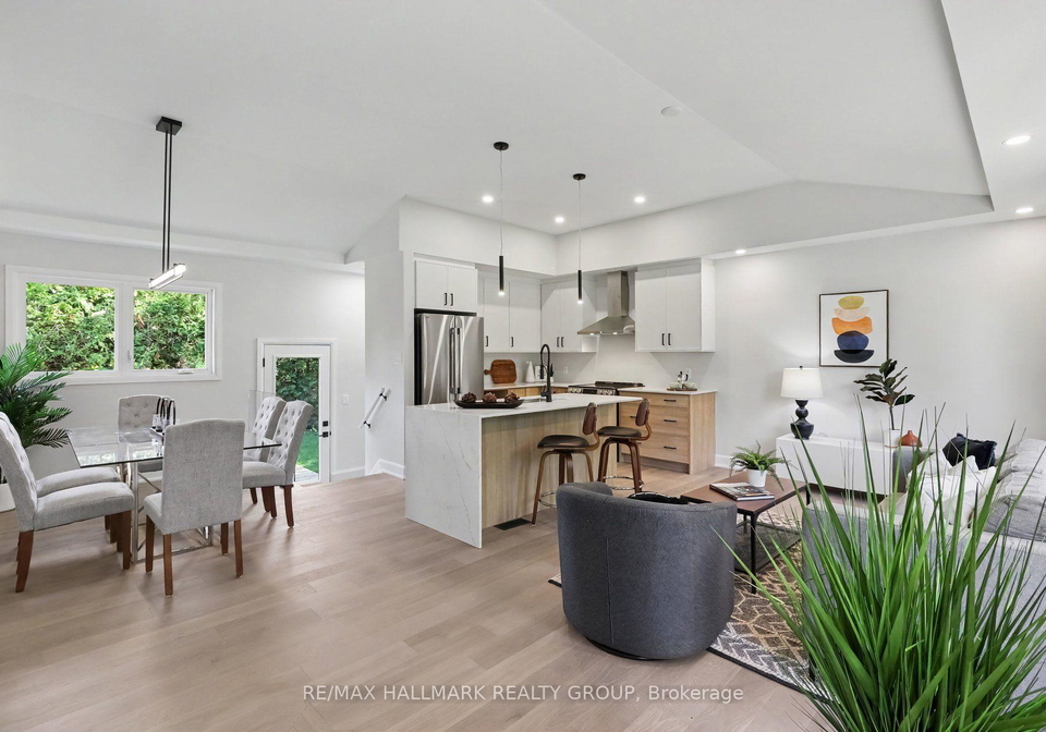 7-attwood-crescent-ottawa-ontario-x13856180