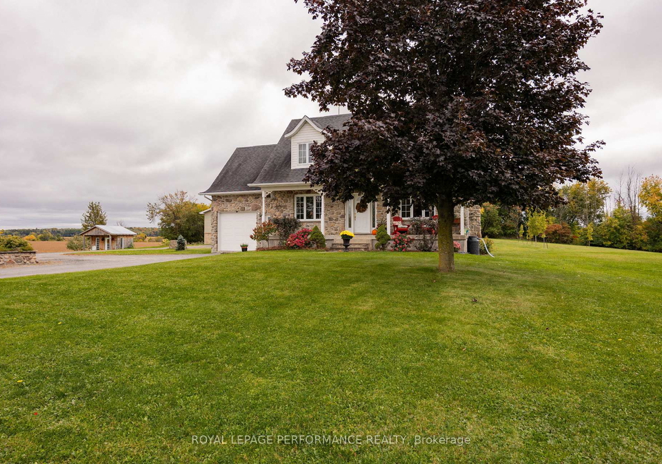 1327-county-road-34-north-glengarry-ontario-x13856236