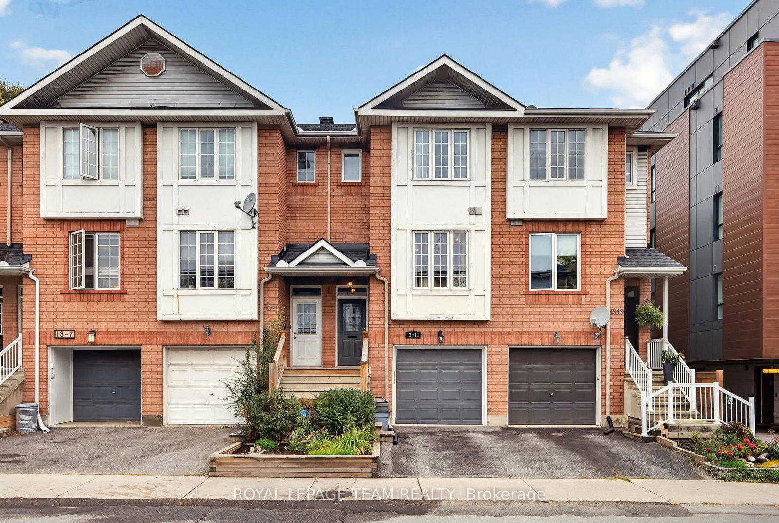 13-robinson-avenue-ottawa-ontario-x13856300