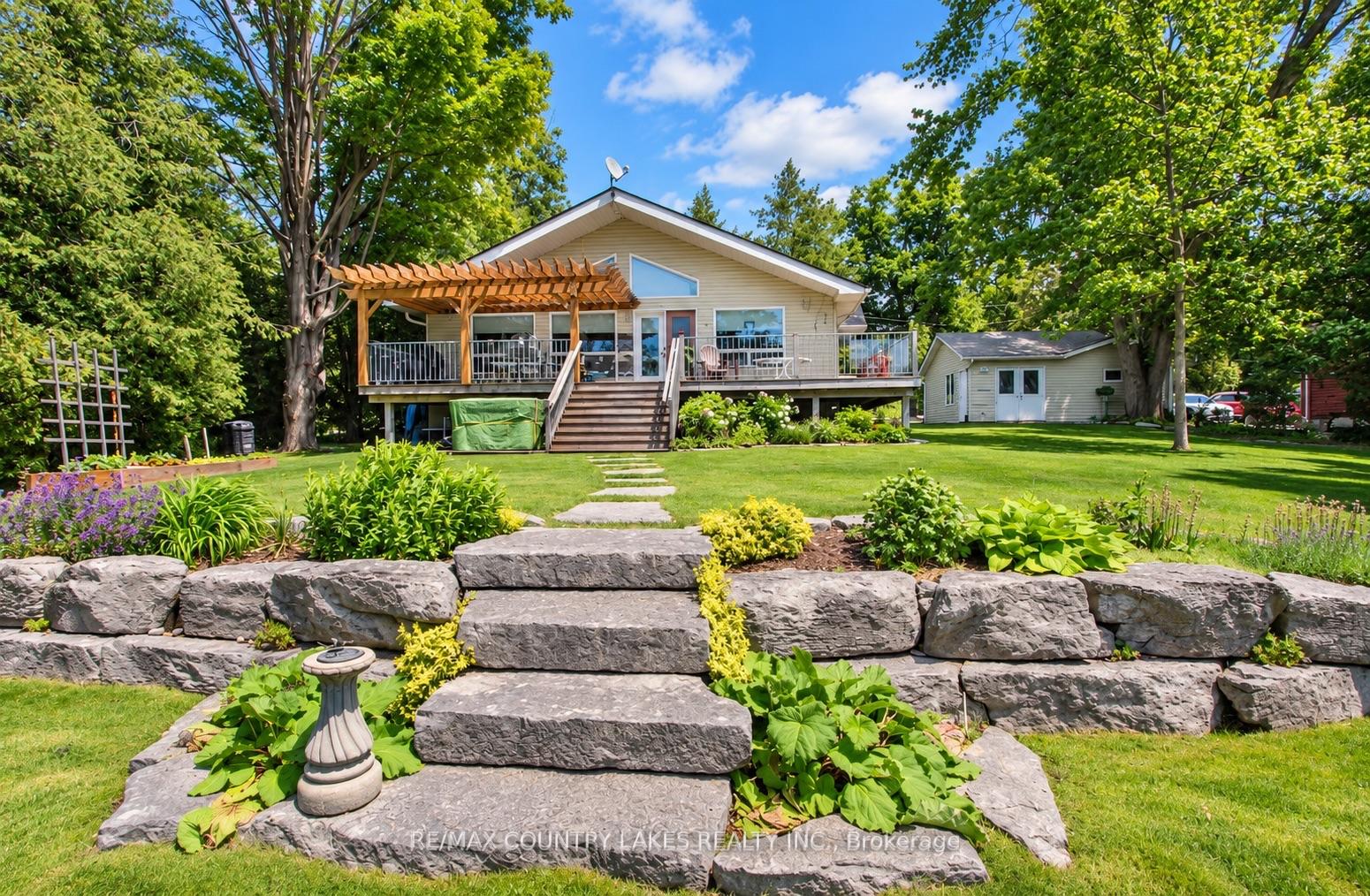 27-hillcrest-avenue-kawartha-lakes-ontario-x13856358