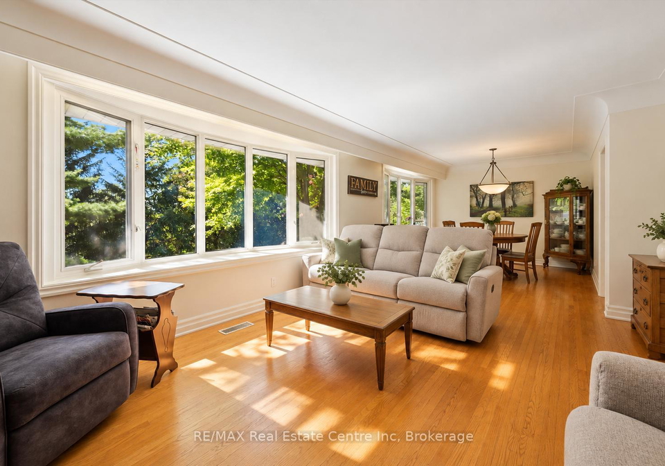 38-callander-drive-guelph-ontario-x13856392