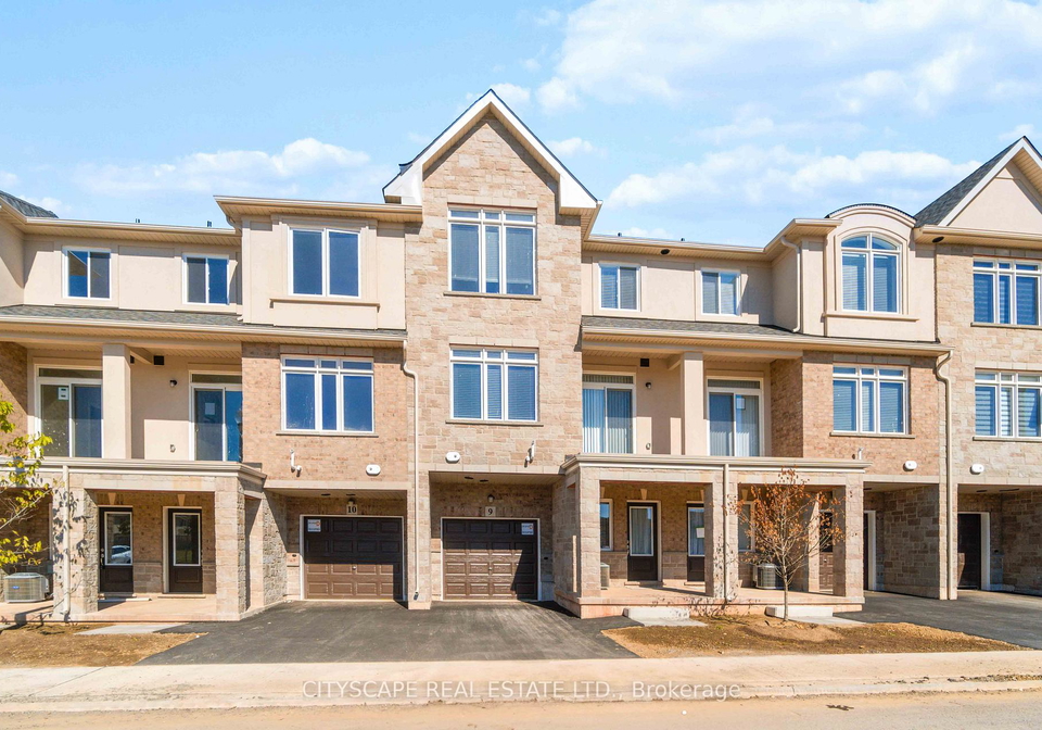 40-zinfandel-drive-hamilton-ontario-x13856464