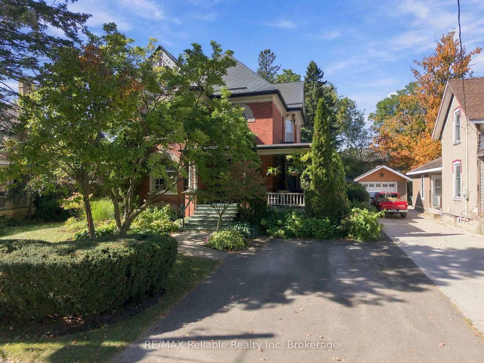 19-sparling-street-huron-east-ontario-x13856490