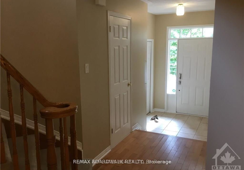 112-gatespark-private-private-e-kanata-ontario-x13856494