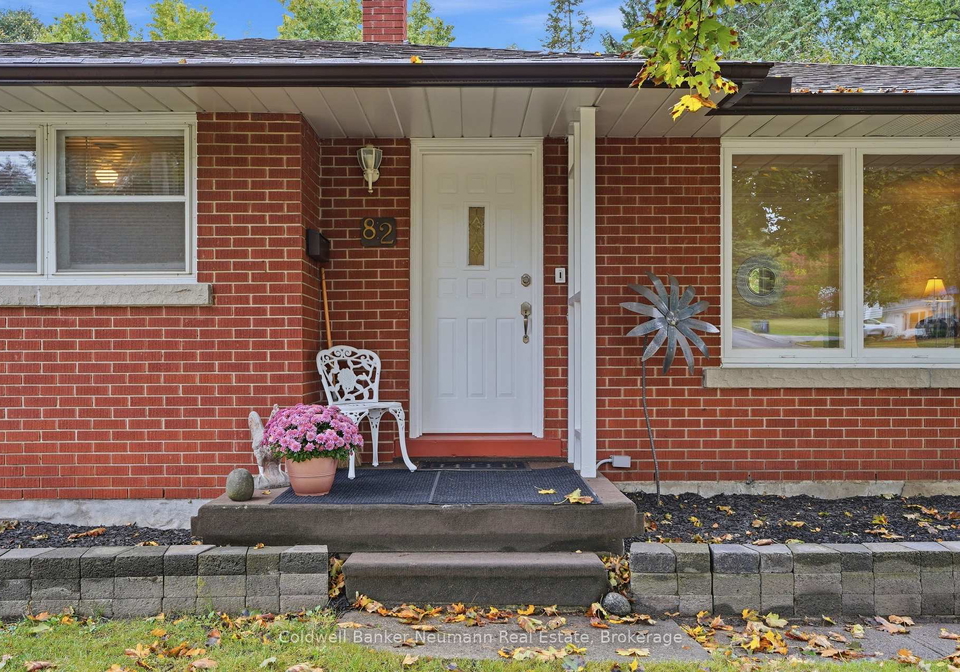 82-knightswood-boulevard-guelph-ontario-x13856524