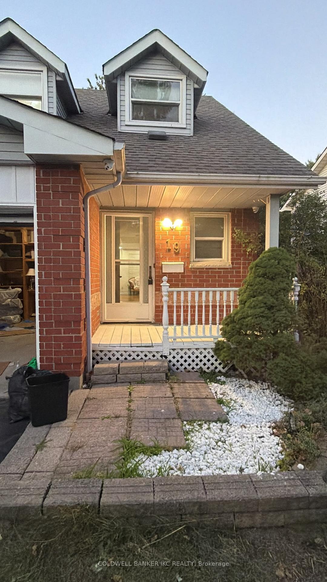 19-grandridge-crescent-guelph-ontario-x13856740