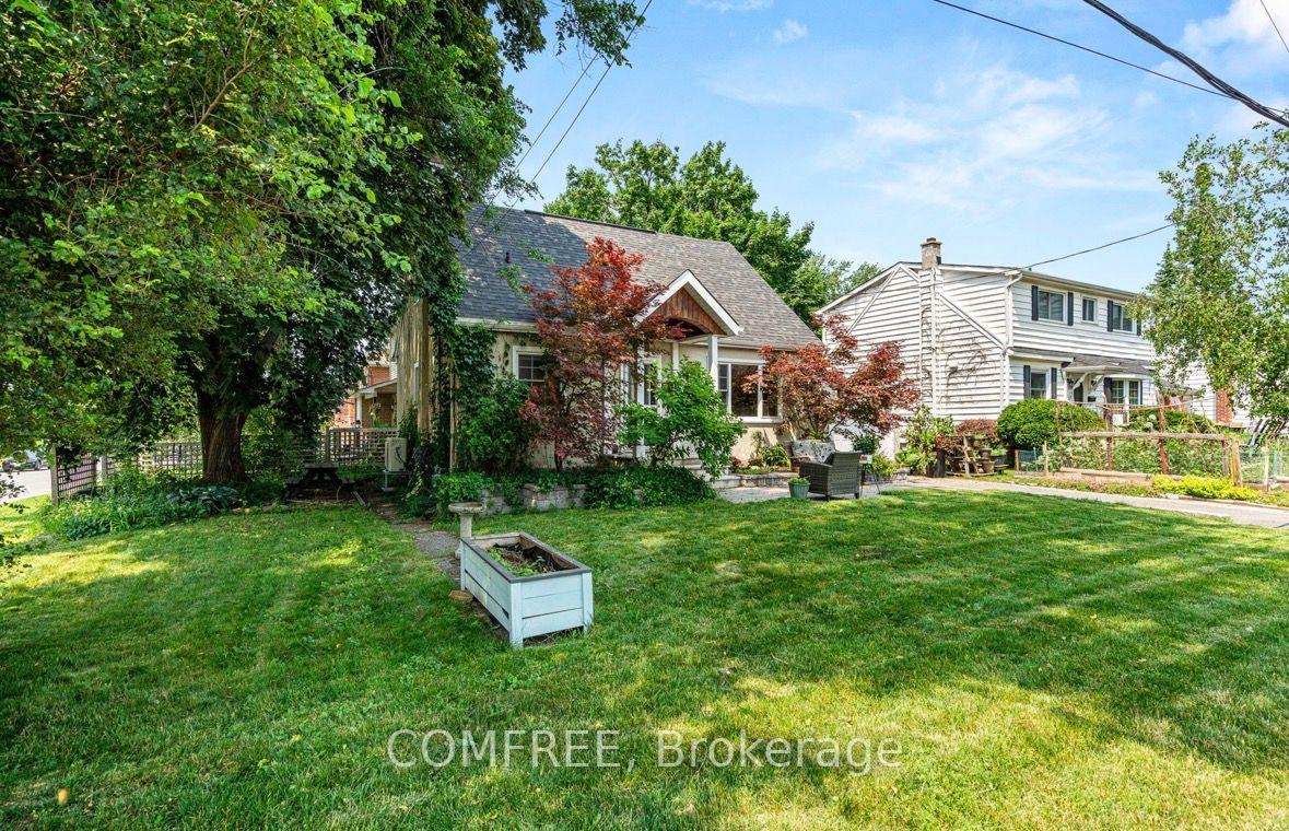 421-greenwood-avenue-ottawa-ontario-x13856996