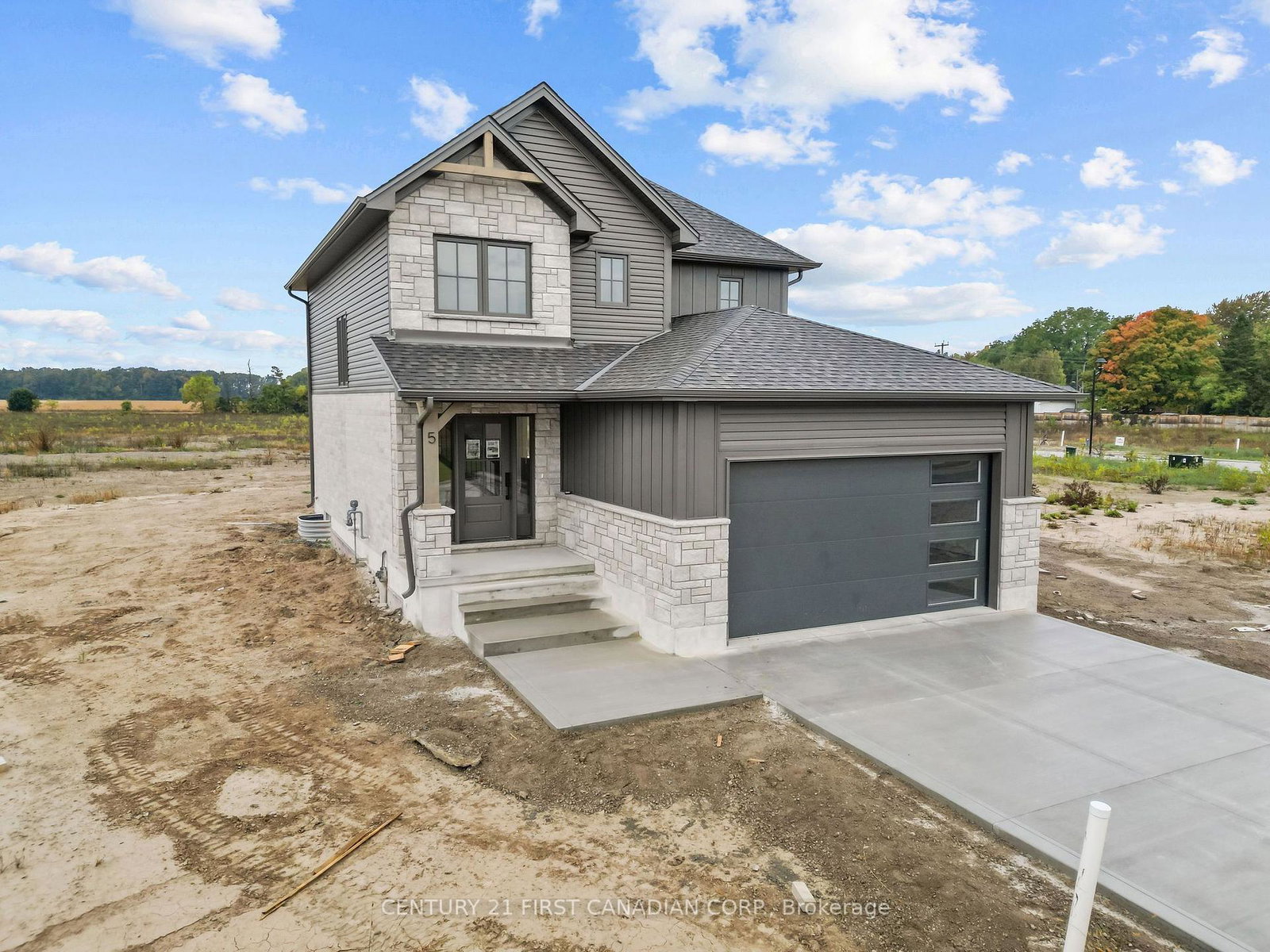 5-doerr-court-north-middlesex-ontario-x13857012