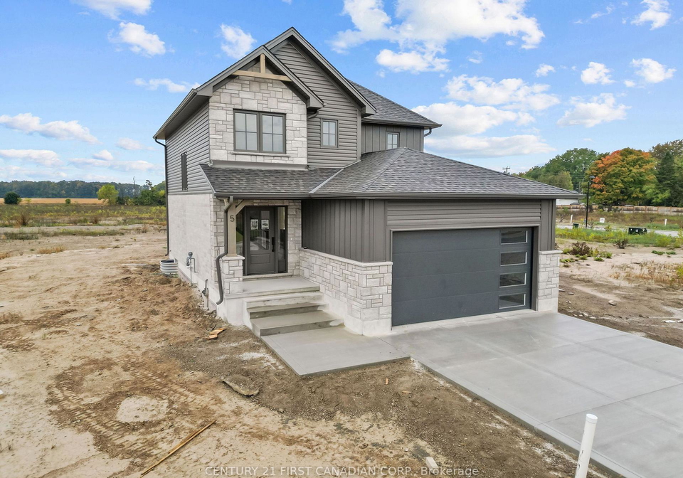 5-doerr-court-north-middlesex-ontario-x13857012