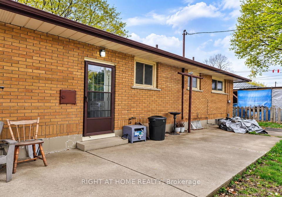 200-renfro-crescent-london-south-ontario-x13857088